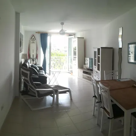 Apartment Large Beachfront Medano *